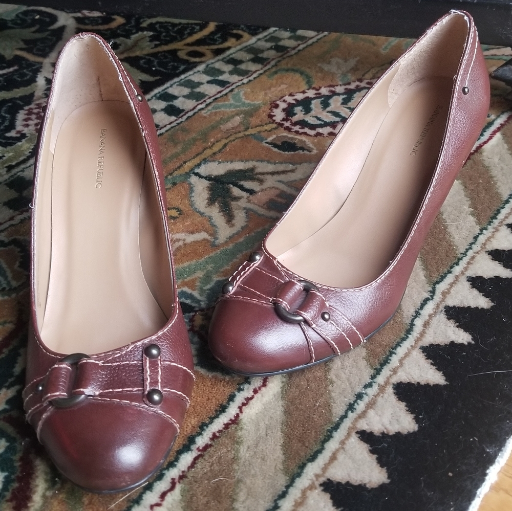 Banana Republic Heels - Brown Leather